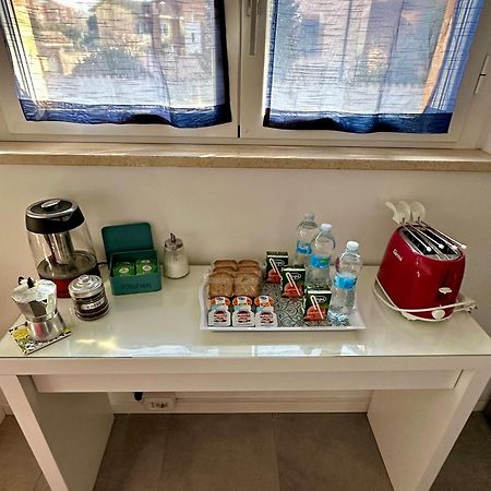 Casa Vacanza Surf & Kite فيوميتشينو المظهر الخارجي الصورة